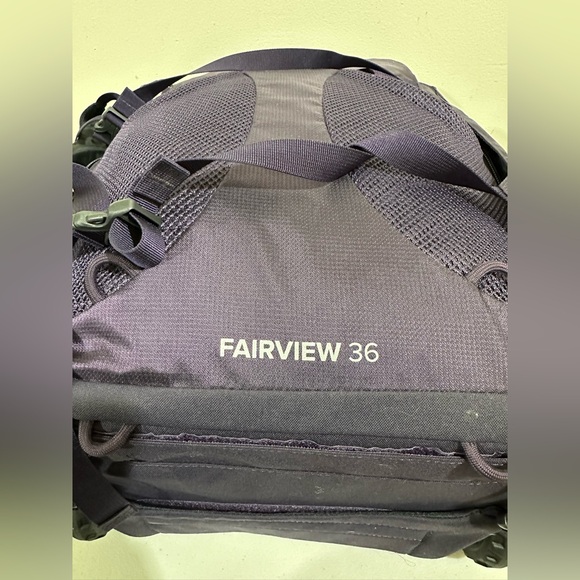 Osprey Black and purple Wheeled Travel Bag - Picture 3 of 8